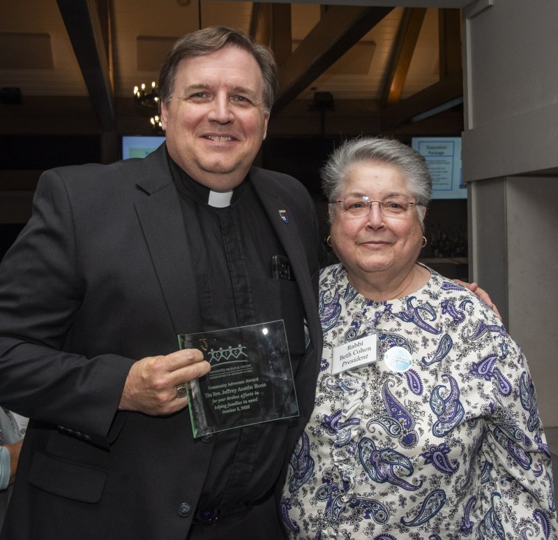 The Rev. Jeffrey Ross, rector and pastor, St. Peter’s Episcopal Church in Lewes, received the Community Advocate Award for 2025 from Rabbi Beth Cohen, board president of Community Resource Center. DENY HOWETH PHOTOS